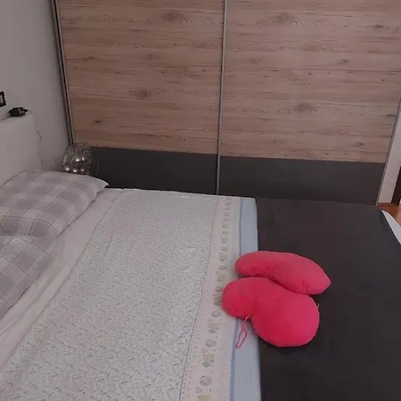 Iva Apartament Brodarica (Sibenik-Knin)